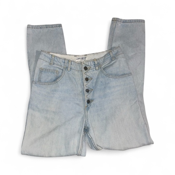Guess Denim - Vintage 90s Guess jeans in light wash